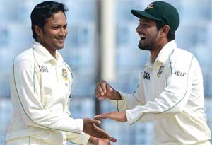 সাকিব আলো ছাড়িয়ে সাঙ্গাকারা কীর্তি