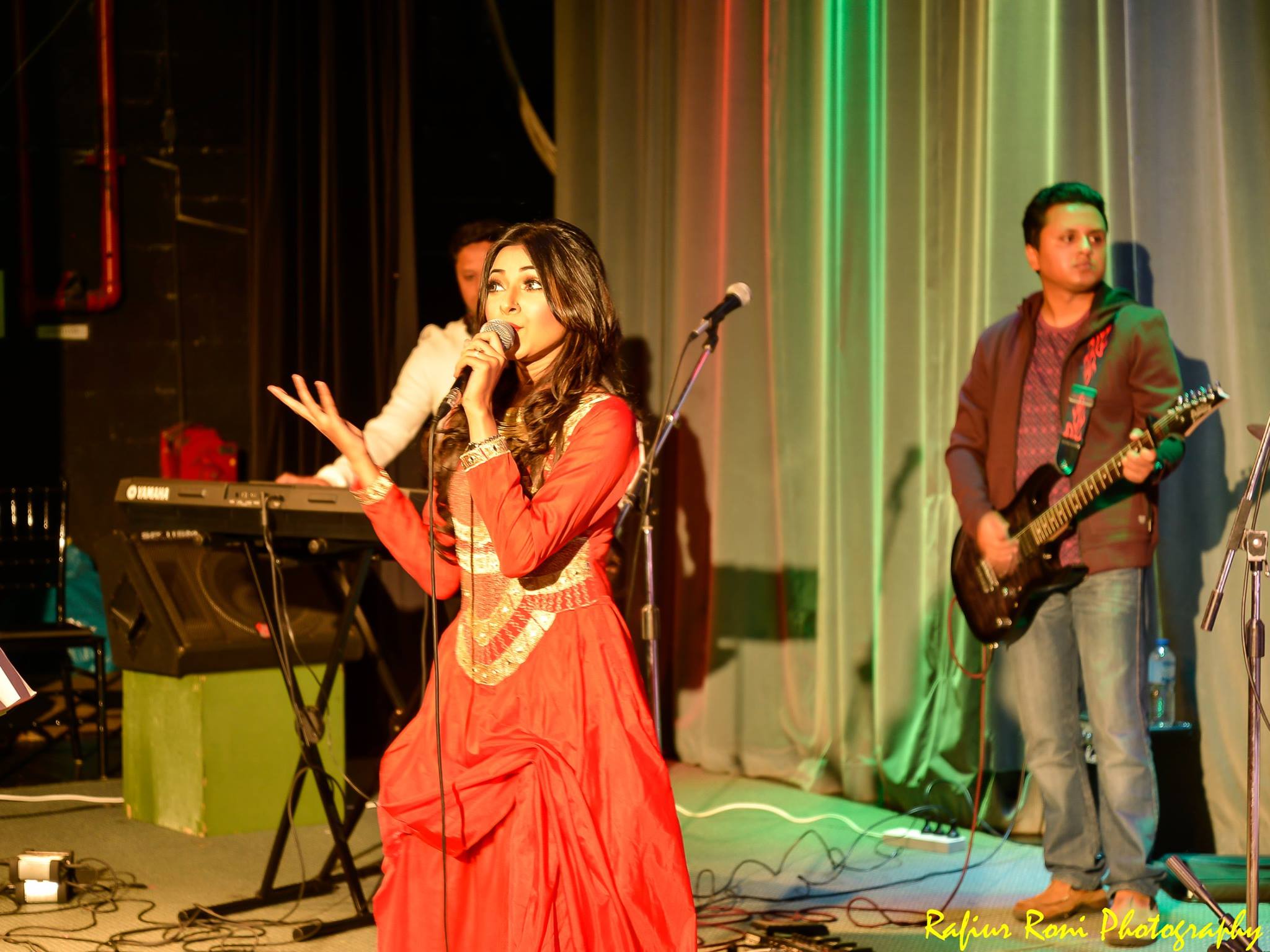 রংধনুর উদ্যোগে আয়োজিত সাংস্কৃতিক সন্ধ্যা