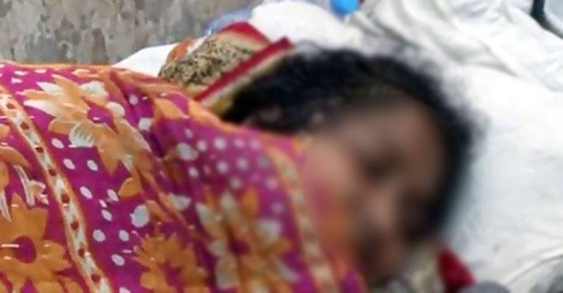 ভোটকেন্দ্রে তর্কাতর্কি, গৃহবধূকে গণধর্ষণ