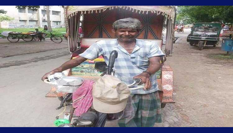 রাজশাহীতে রিকশা চালিয়ে জীবিকা নির্বাহ, তবুও আক্ষেপ নেই মুক্তিযোদ্ধা মঞ্জুর