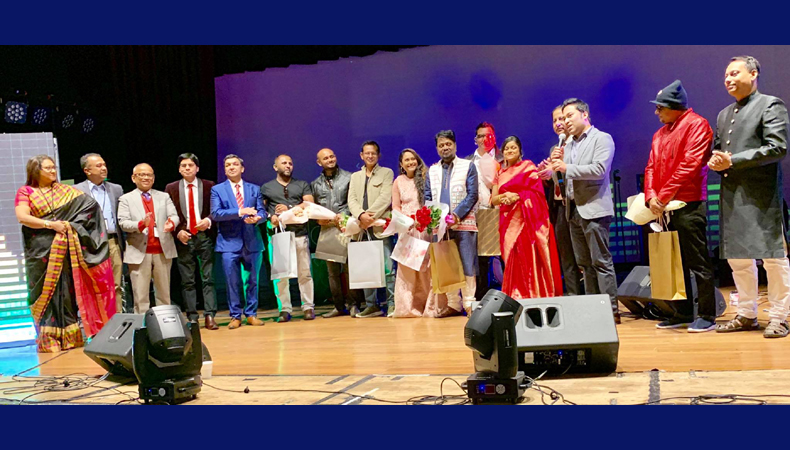 সিডনিতে মিউজিক গালা নাইটে শিল্পী কিশোর কুমার, রন্টি দাস ও মেজবা