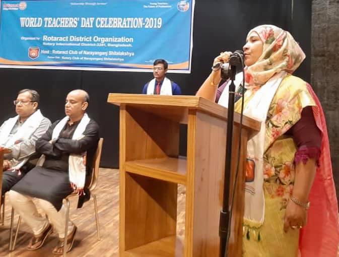 আজ বিশ্ব শিক্ষক দিবস