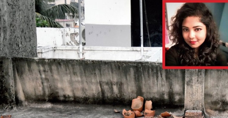 স্বামীর সঙ্গে মদপান, ছাদ থেকে পড়ে তরুণীর মৃত্যু