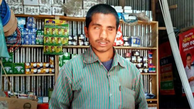 গ্রামের সবার নাম, মোবাইল নম্বর মুখস্থ অন্ধ যুবকের