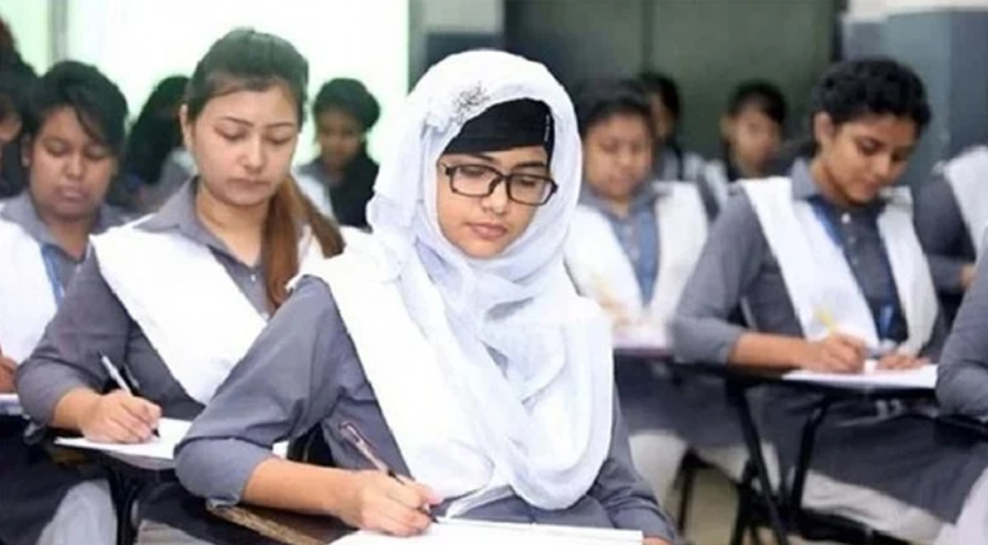 নভেম্বরে এইচএসসি পরীক্ষা, কমতে পারে নম্বর