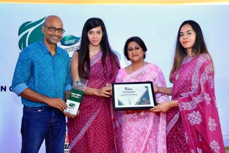 তিন সাহসী নারীকে বিজয়িনী সম্মাননা দিলো ডাবর আমলা